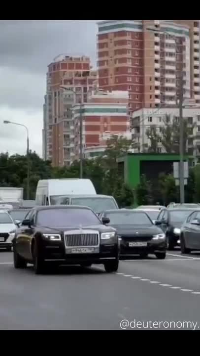 ROLLS ROYCES