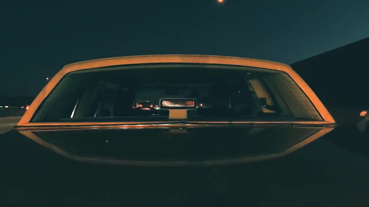Snoop Dogg - Snoopy Don’t Go (feat. October London) [Official Visualizer]