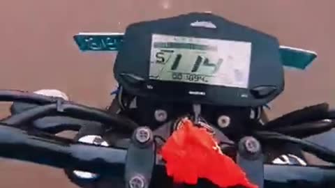 Sujuki Gixxer Super Bike
