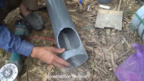 Blocking The Water Flow To Build Mini Hydroelectricity