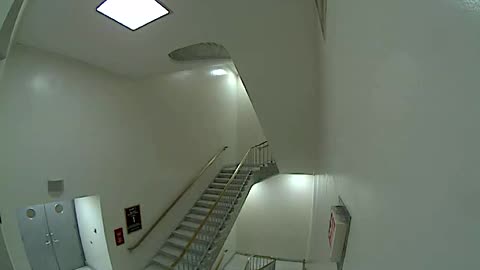 3152RHOB01Stair7_2021-01-06_21h20min03s997ms.mp4