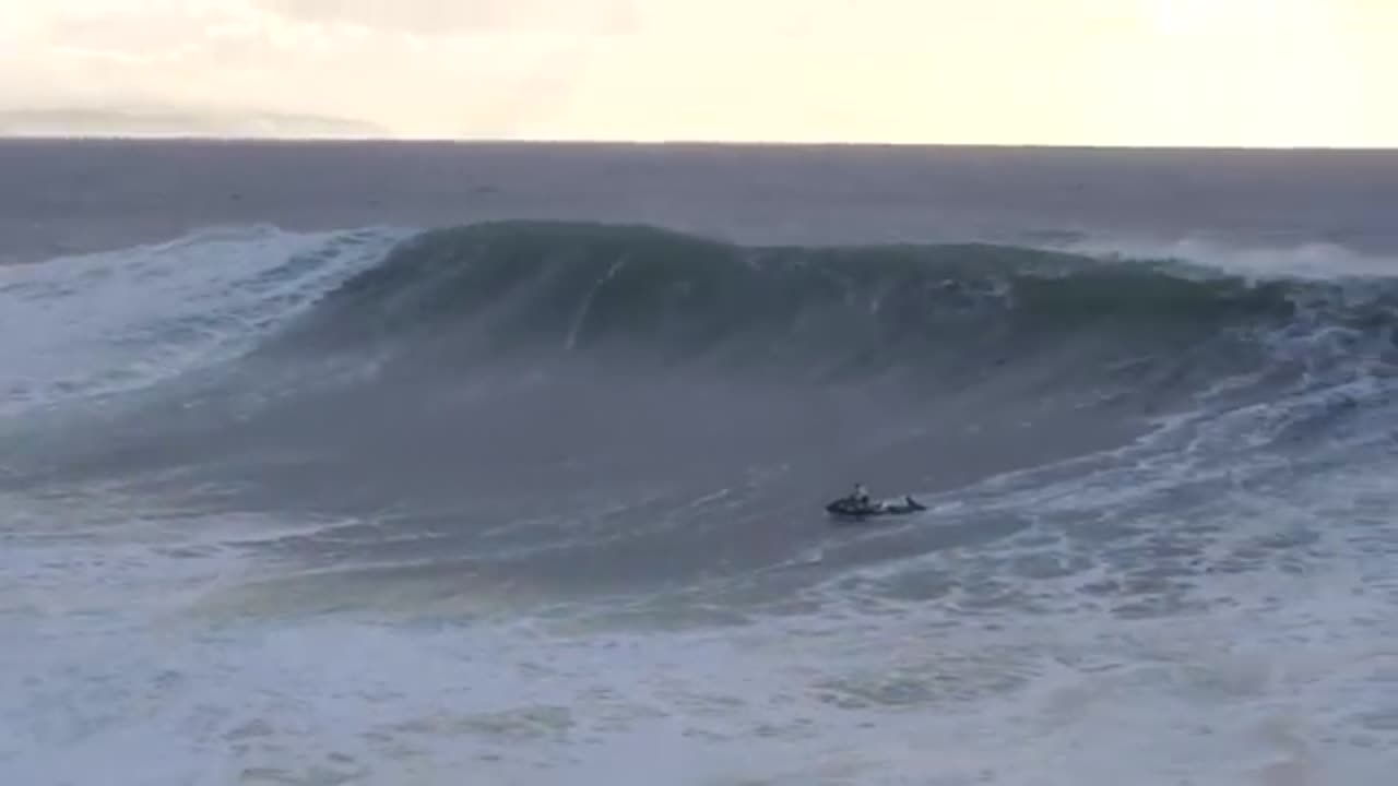 Surfing the Most HISTORIC Big Wave in Panama