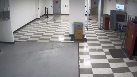 6127RHOBG3G3L4Lobby8Exterior_2021-01-06_18h00min01s470ms.mp4