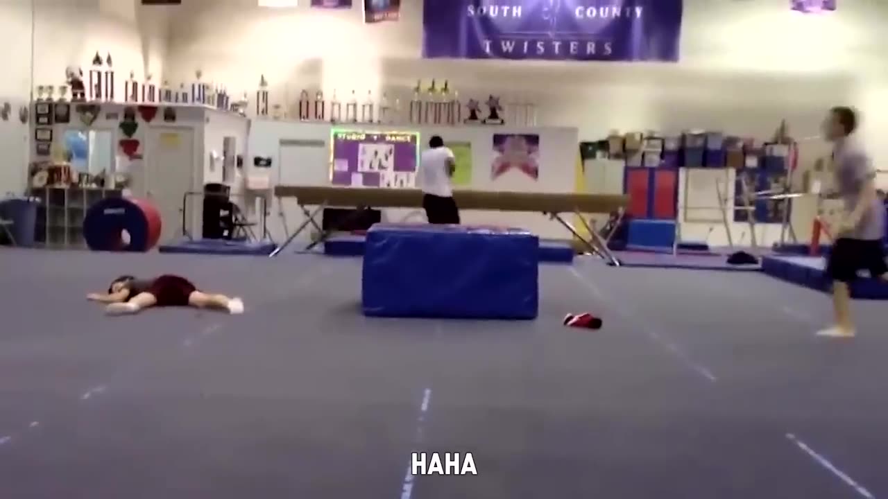 Funny Reaction Fails To Laugh 2023