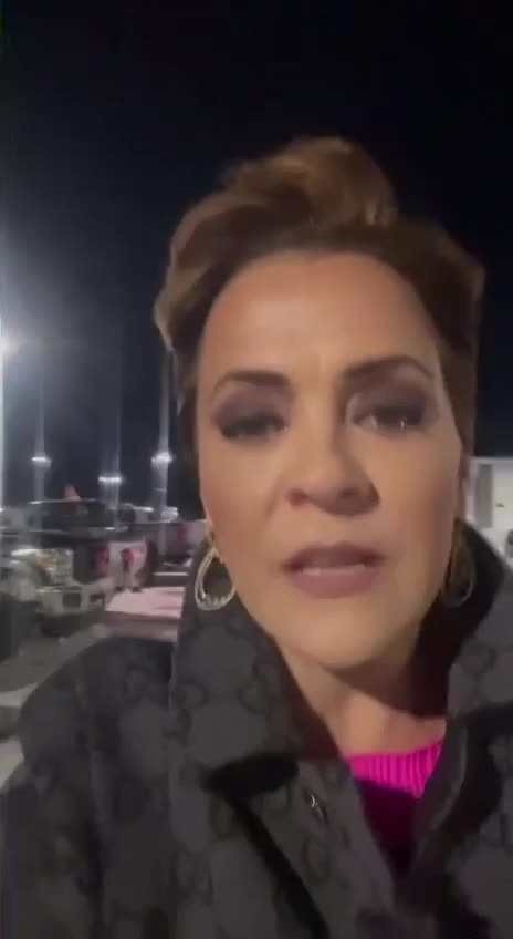 The Amazing Kari Lake Campaigns for Trump in Sub-Zero Pella, Iowa on Caucus Night