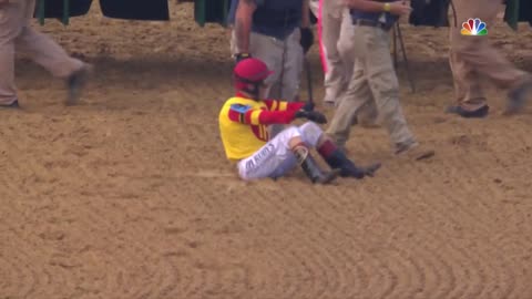 Preakness Stakes 2019 (FULL RACE), jockey John Velazquez thrown from horse | NBC Sports