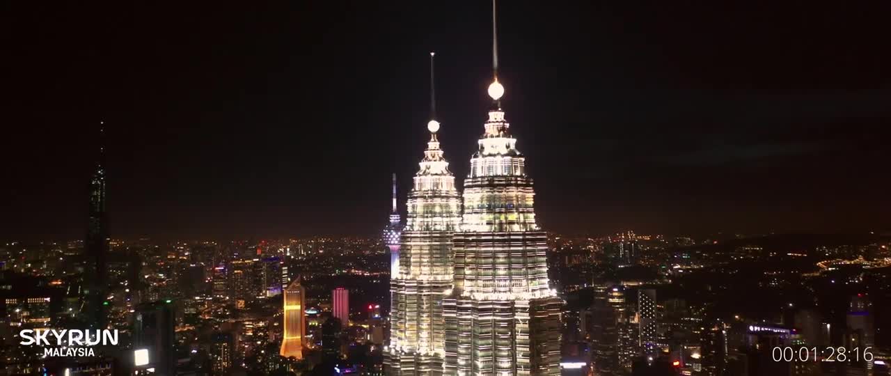 KL IN COLOR - SUPER WIDESCREEN 21:9 [SHORT]