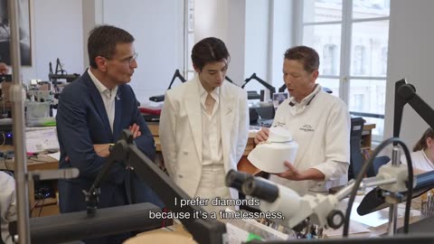 Cha Eun Woo visits Chaumet's