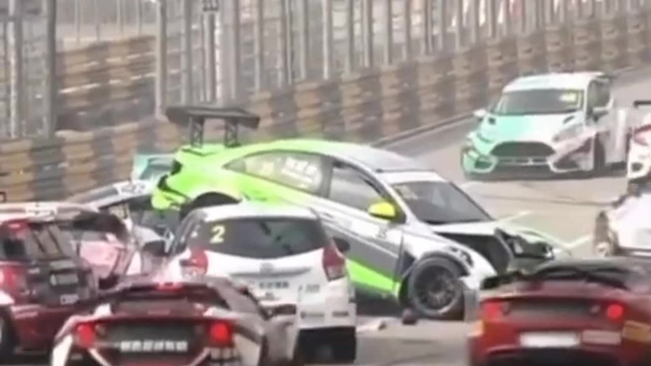 Worst Touring Car crash of all time shorts cars crash