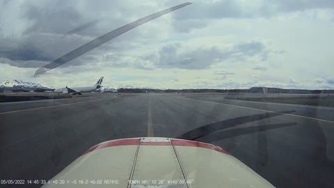 PA22/20 taxing with the big boys... caution wake turbulence!