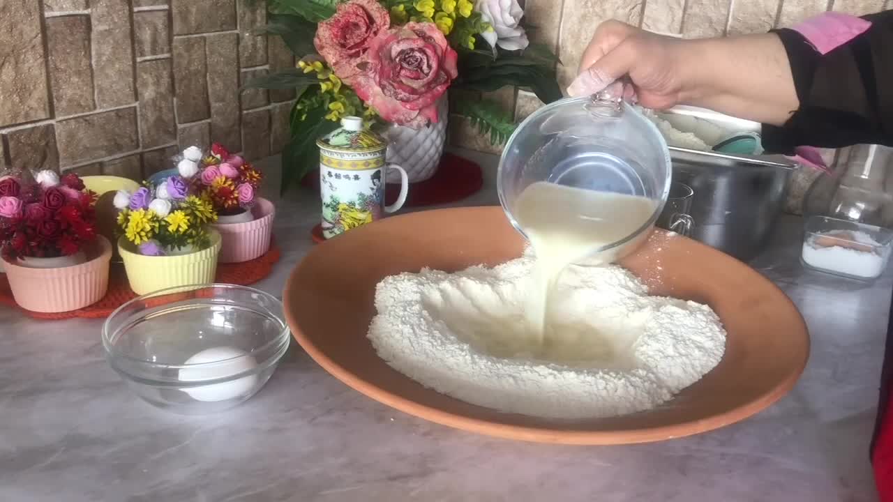 This is the 100 YEARS OLD Persian bread recipe... my grandma thought me this!!