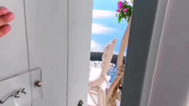door to paradise😍