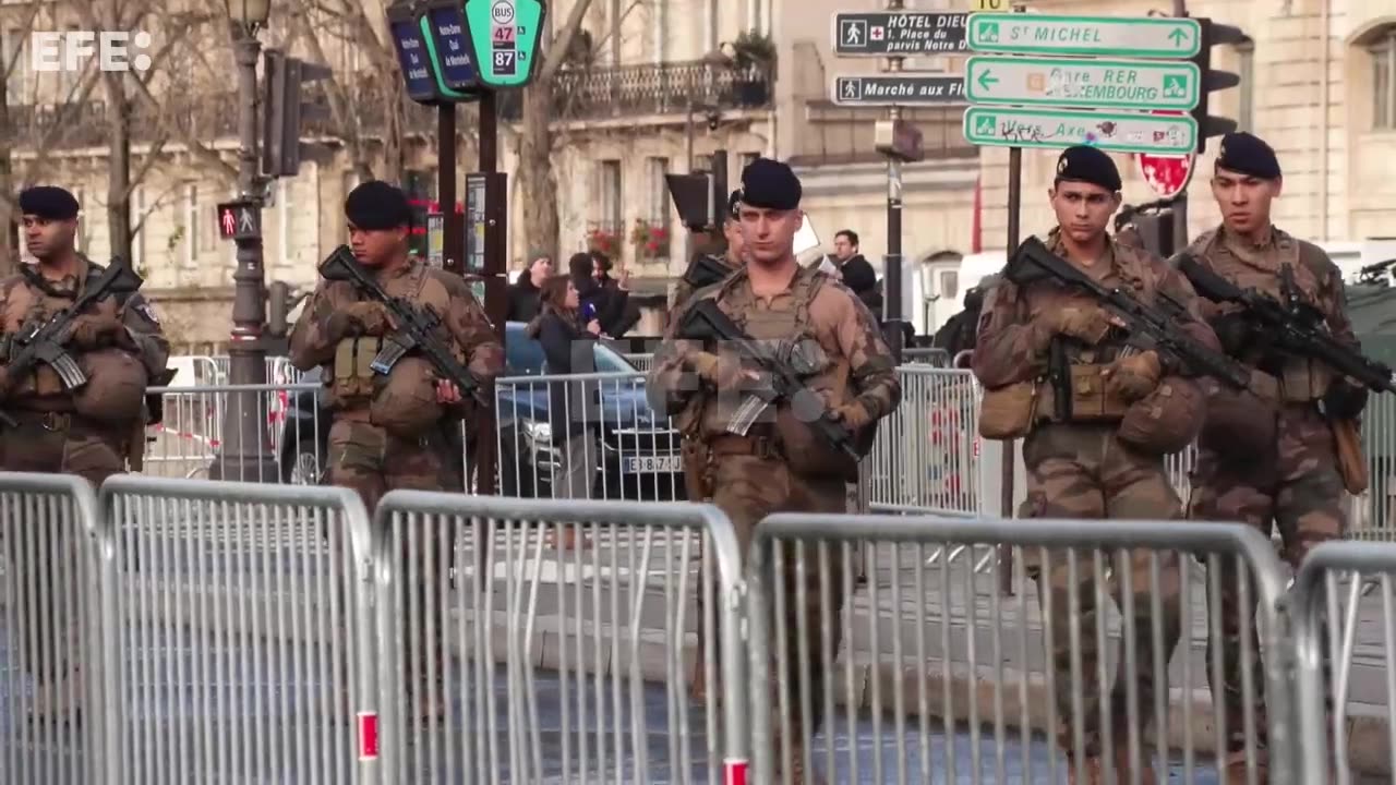 Expectación en el centro de París por la reapertura de la catedral Notre Dame