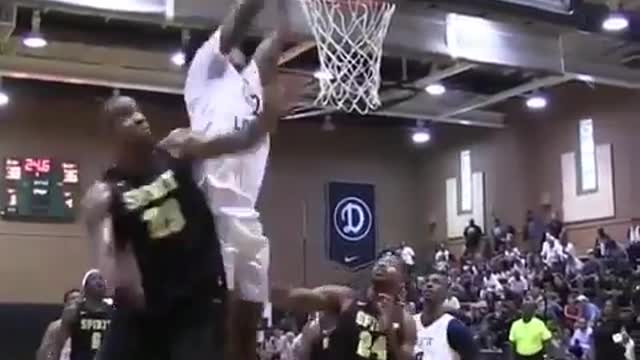 That's a hell of a dunk