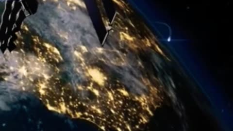 Footage of UFO from ISS #nasa #ufo #earth #space