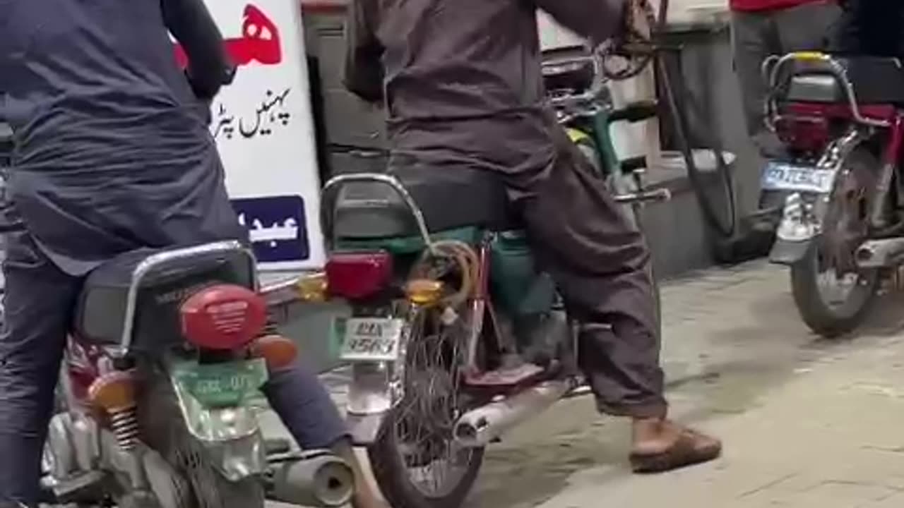 Watch viral