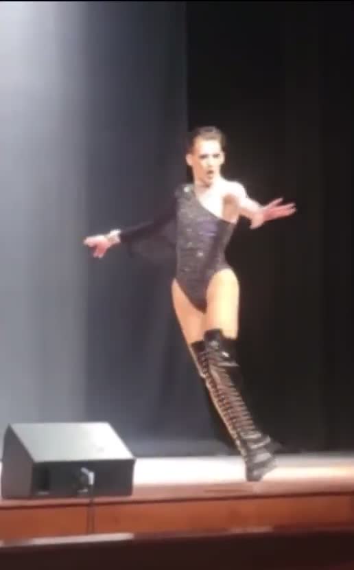 Drag Queen Gives SHOCKING Performance At Iowa School