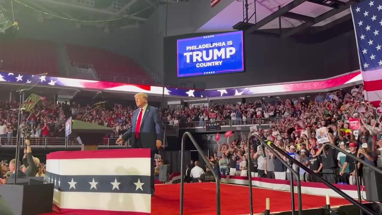 PACKED CROWD Chants “USA” for Donald Trump in Philadelphia