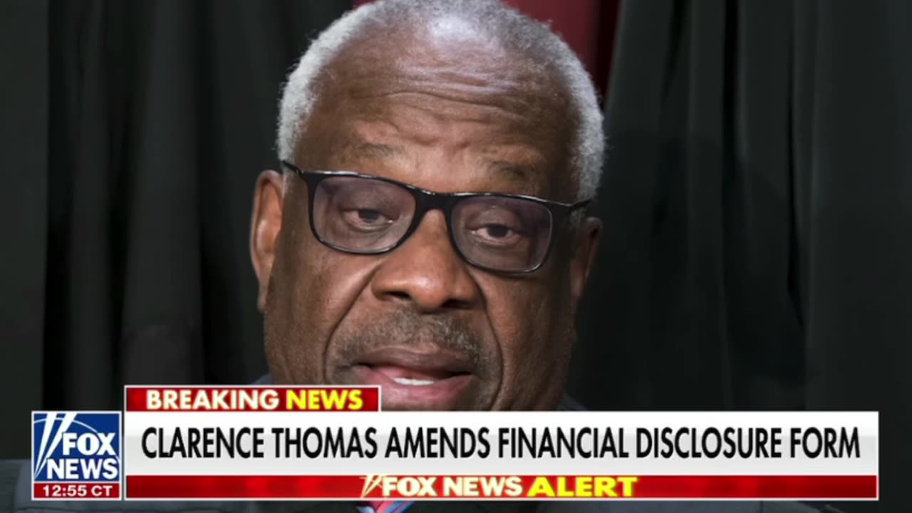 Clarence Thomas amends financial disclosure form