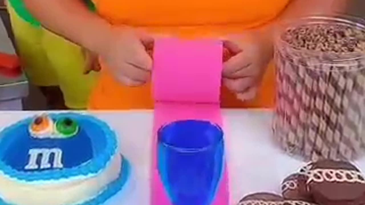 Kids for cakes funny