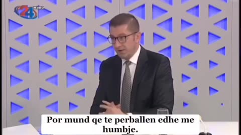 Mickoski përçan shqiptarët me Arben Taravarin
