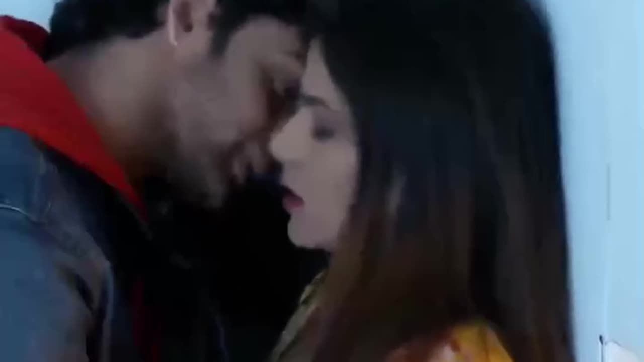 ছেলের বউয়ের সাথে শ্বশুর যা করলো
