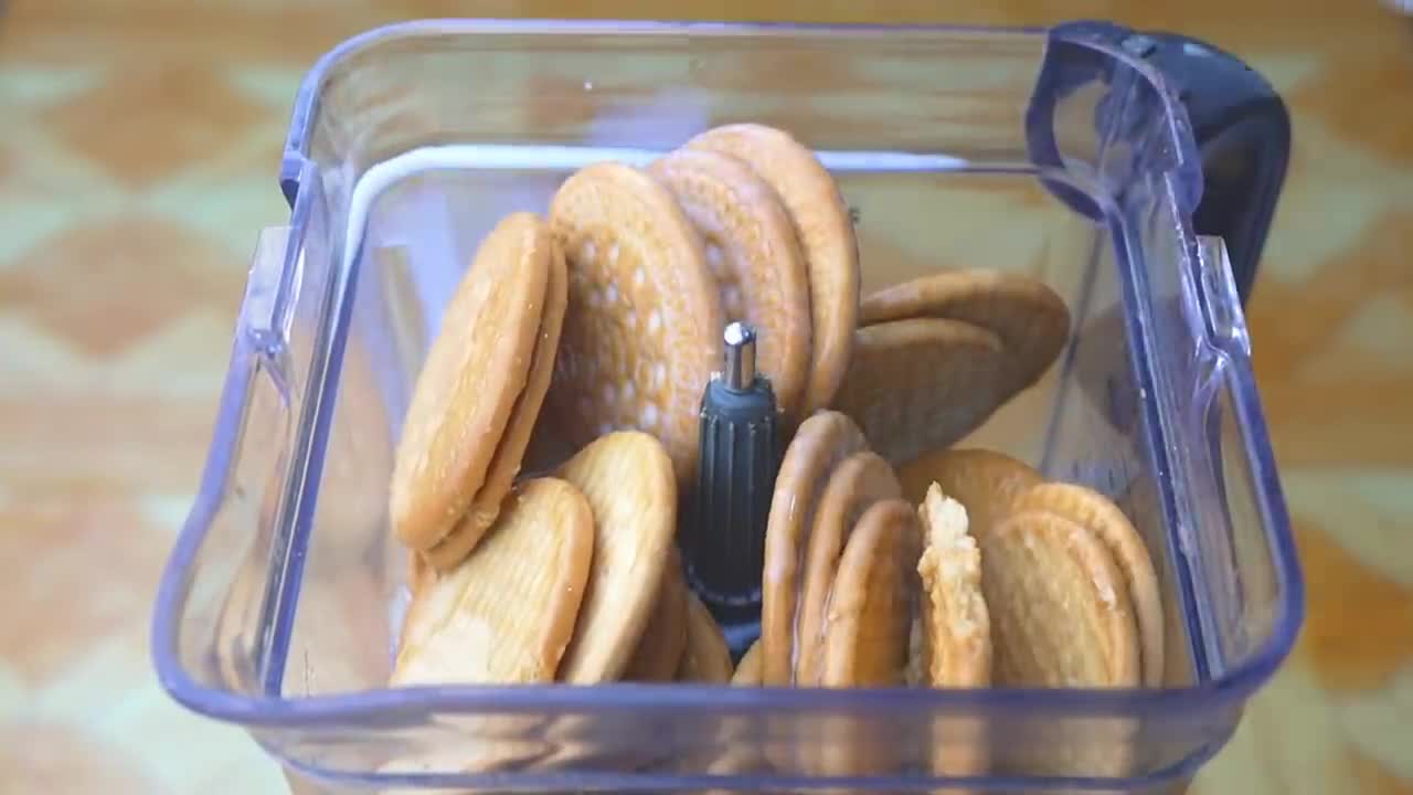 He mezclado las galletas maria con huevo ¡Secreto de las repostería!