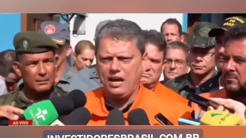 Governador Tarcísio fala sobre reabastecimento de água no litoral norte