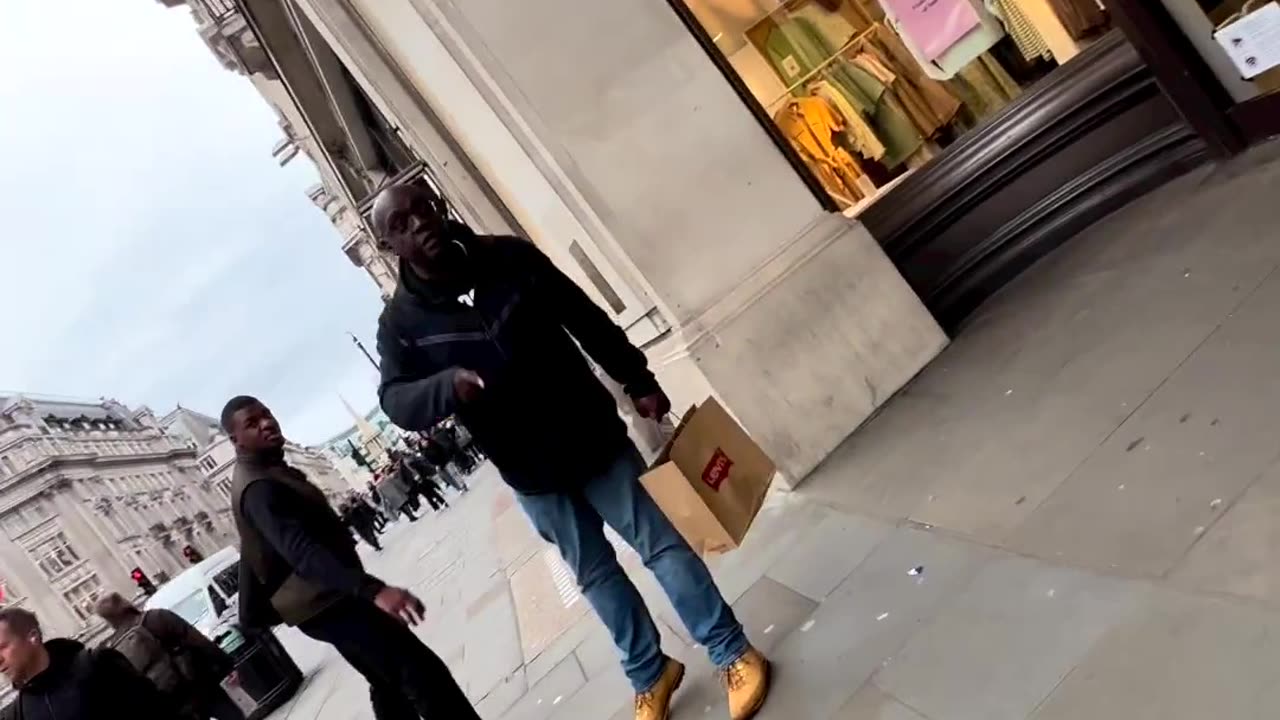 Calling random strangers Daddy🤣/he got really mad