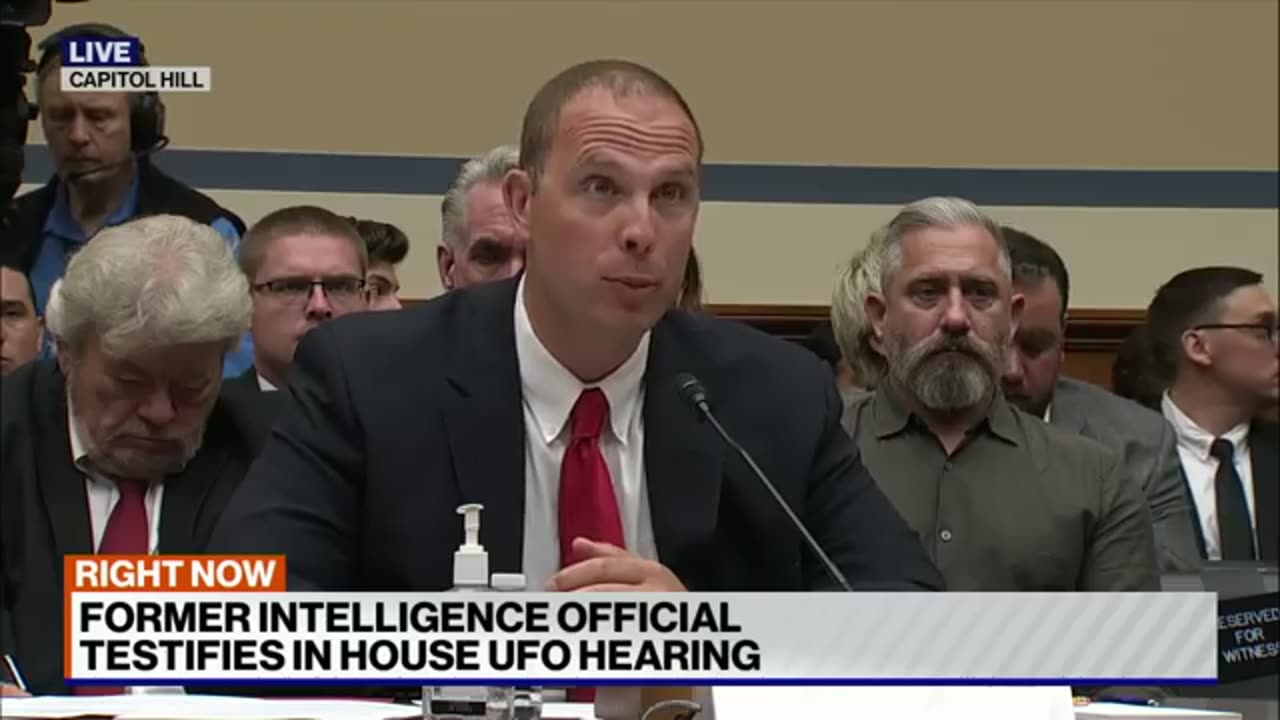 Whaisteblower opning statment in Haus hearing haush