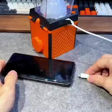 This lamp can generate electricity for over 10 hours from one small glass of salt water.