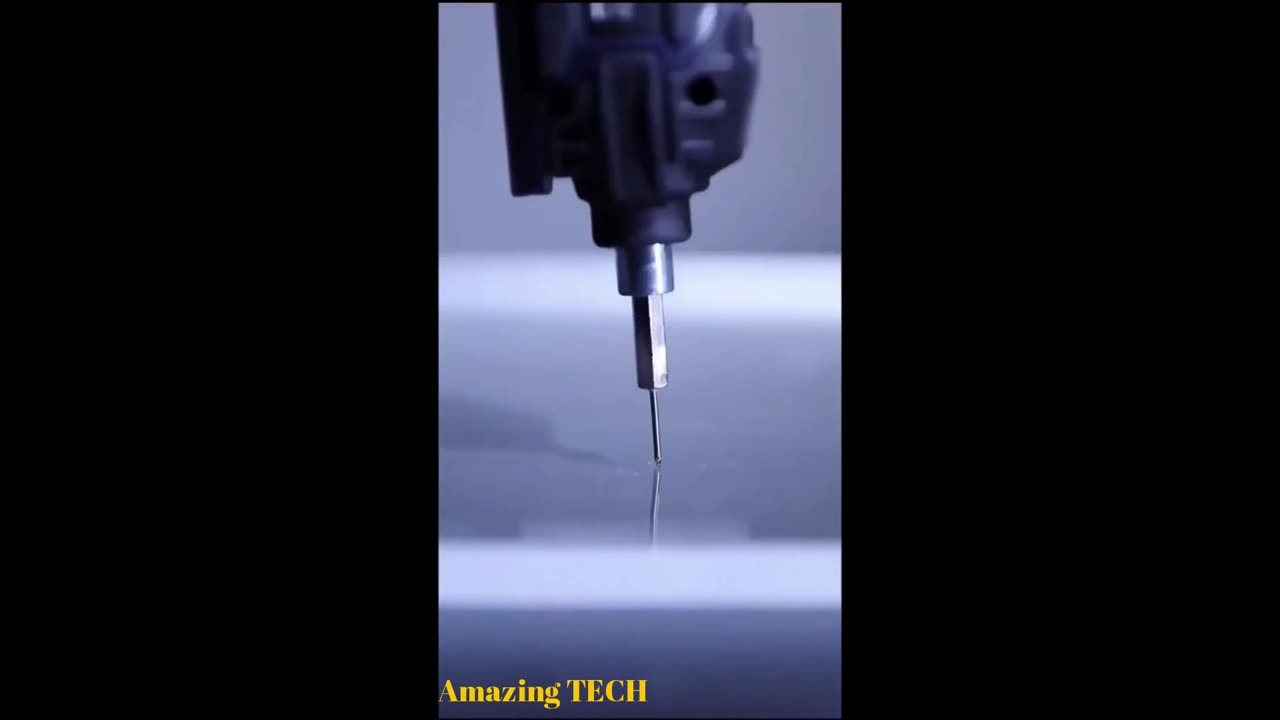 Tech magic... #shortsvideo #amazingfacts #amazing #technology #glass