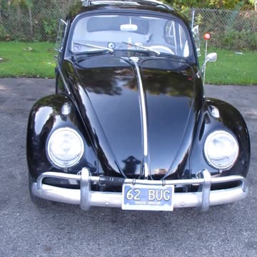 1962 Volkswagen Deluxe Sunroof Beetle
