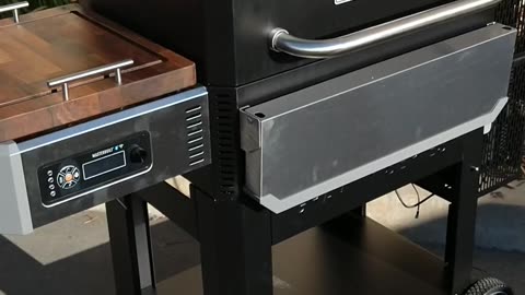 Masterbuilt Gravity Series 1050