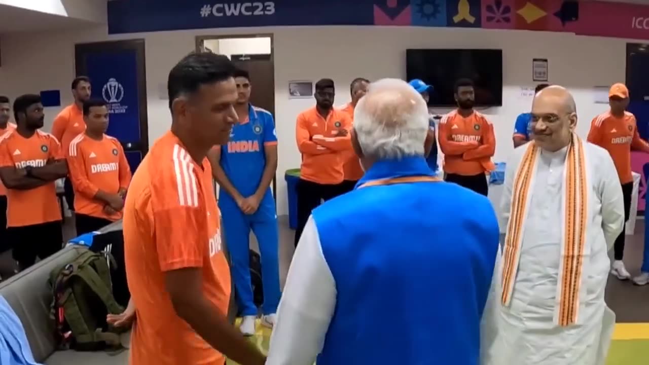 Prime Minister Narendra Modi honored the batsman in the team dressing room after India's final