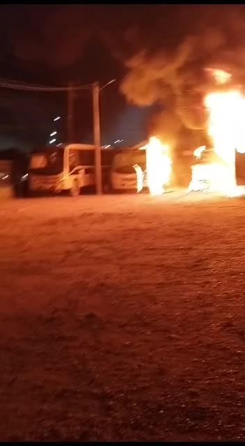 INCÊNDIO DE TRANSPORTE ESTUDANTIL