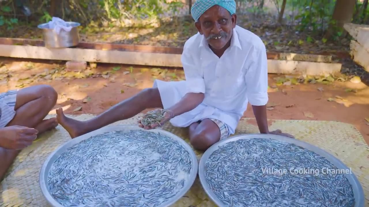 10 MILLION TINY FISH 🐟 COOKING RARE RIVER FISH CLEANING