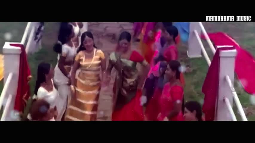 75_Sundarano Sooriyano Video Song