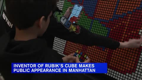 Rubik's cube inventor makes appearance in NYC