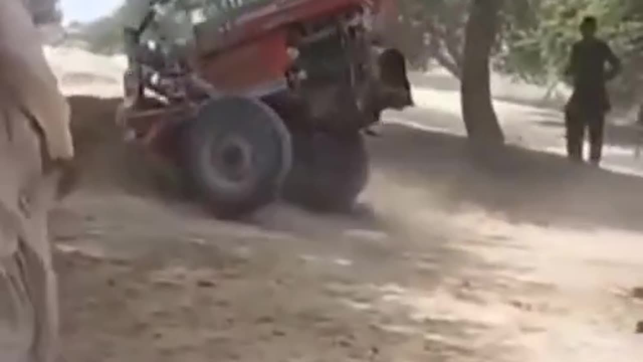 Wow tractor farming