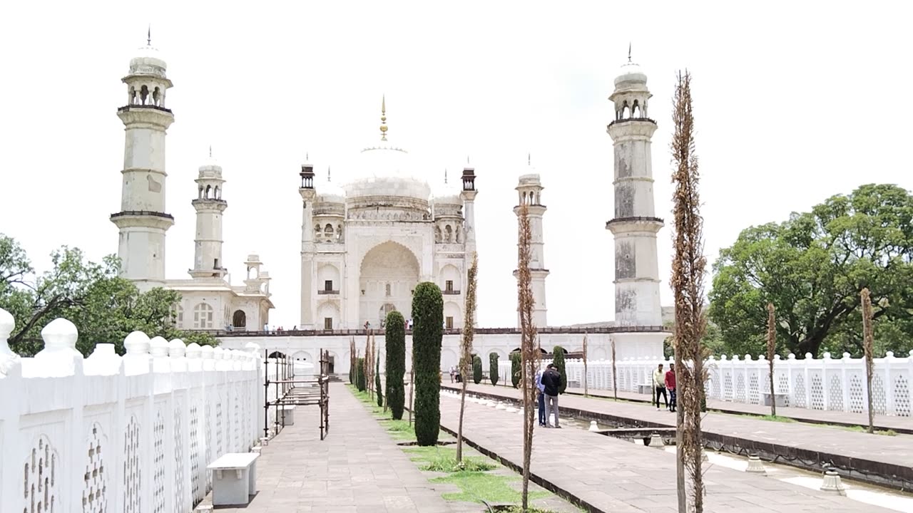 Bibi Ka Maqbara Aurangabad beautiful view