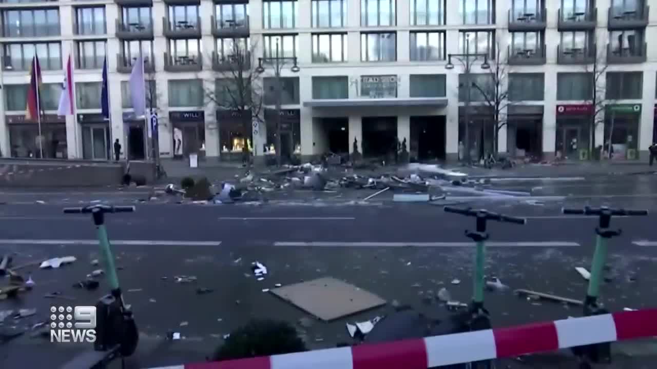 Huge Berlin aquarium bursts, releases flood of 1400 fish and flying glass