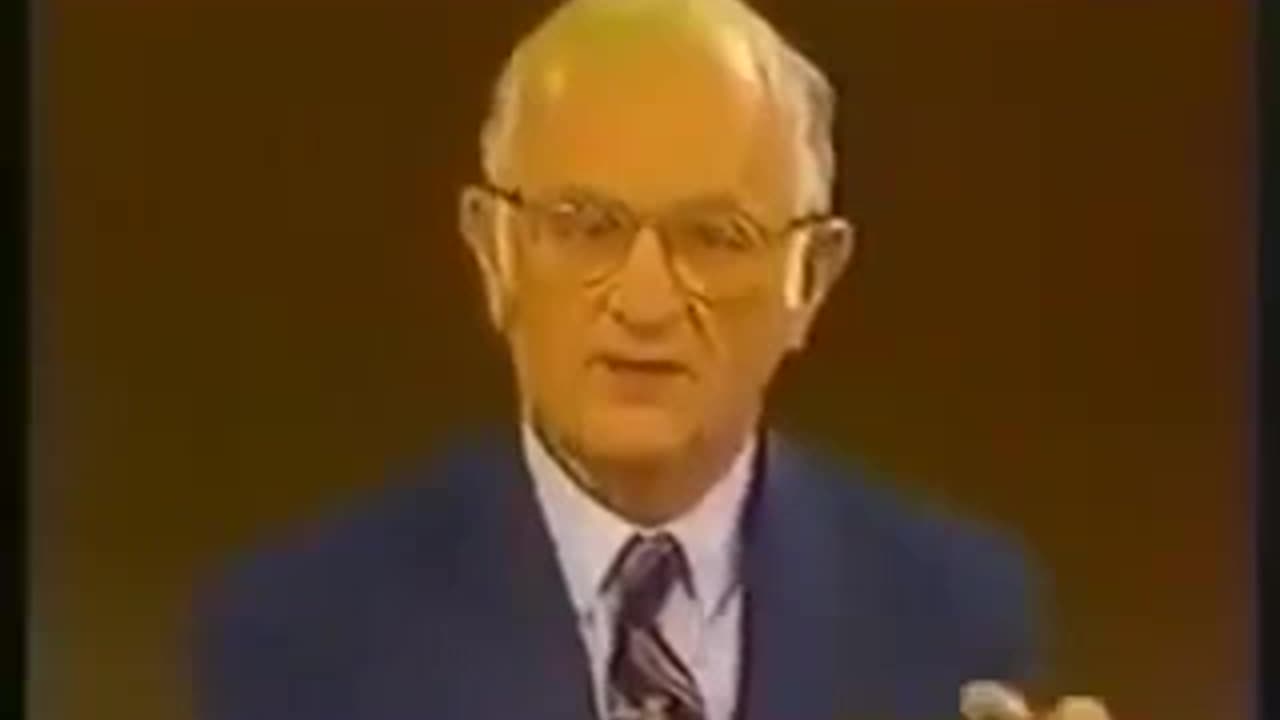 Doctors Speaking Out Against Vaccines 1 Year Before They Became Liability-Free (1985)