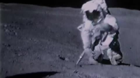 Astronauts Falling on the Moon (NASA Apollo Space Missions)