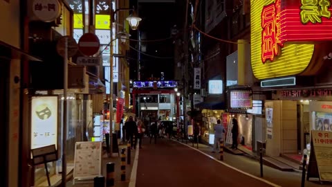 Neon Dreams: Shibuya's Electric Nightscape Revealed