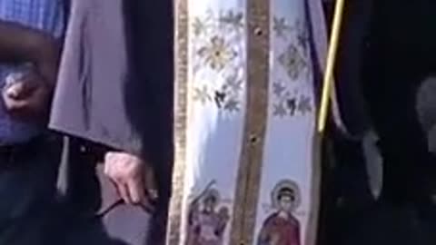 Ereticu Ecumenist Dumitru Patra Hulitor,Schismatic,Apostat,Antihrist,Batjocoritor al Semnului Crucii