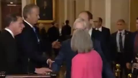 Nämä ihmiset käynnistävät meidät kolmanteen maailmansotaan Putinia vastaan