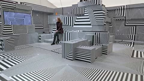 LG OLED ART : #11 FRIEZE LONDON 2022 “Prologue”