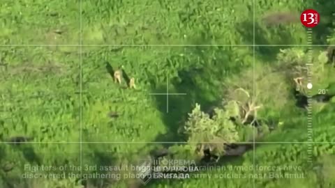 Russians fleeing without trousers - Drone stops Russians trying to change their clothes near Bakhmut