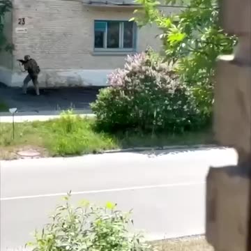 Street fights are reported in Novaya Tavolzhanka (Belgorod region) Civil war in Russia.